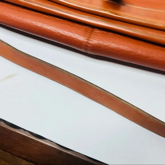 Dooney & Bourke Tan Leather Laptop Bag - Picture 5 of 11